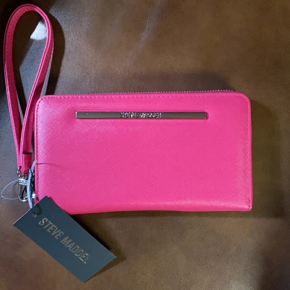 Hot Pink Steve Madden Wallet Clutch - Picture 2 of 10